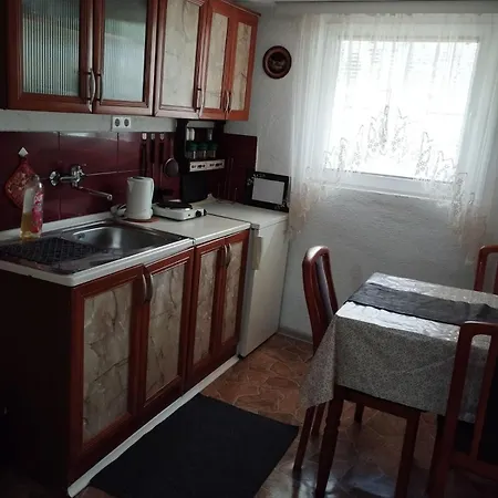 Amy Apartment *